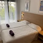 Osaka アパート
