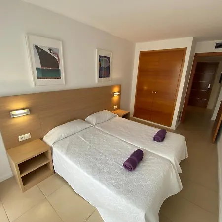 Apartament Osaka *